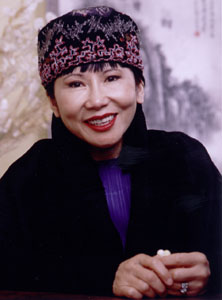 Amy Tan