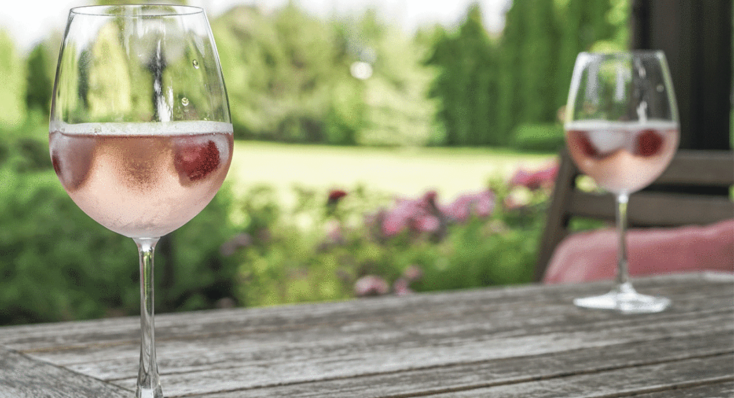 Windy Oaks Rose wine