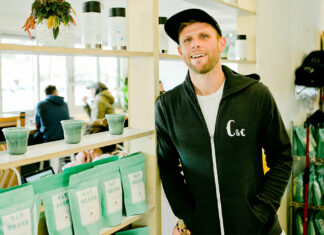 Clubhouse Draws Users by Focusing on the Art of Conversation