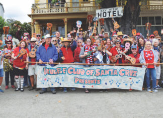Ukulele Club of Santa Cruz Celebrates 20 Years