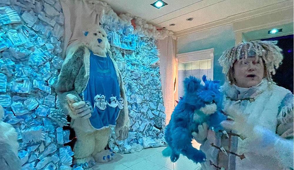 A&E 8-7-25 middlof photo